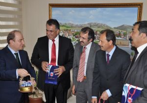 Erzurum'da tarihi buluşma